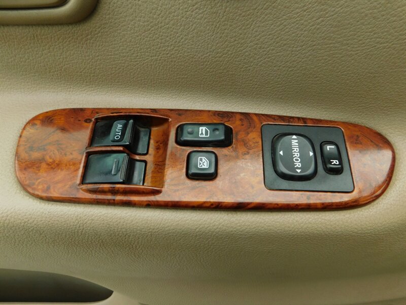 2001 Toyota Tundra LIMITED V8 4X4 / LIFTED / TIMING BELT REPLACED !! - Photo 29 - Portland, OR 97217