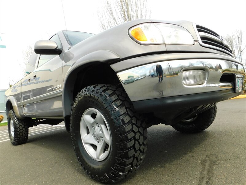 2001 Toyota Tundra LIMITED V8 4X4 / LIFTED / TIMING BELT REPLACED !! - Photo 10 - Portland, OR 97217