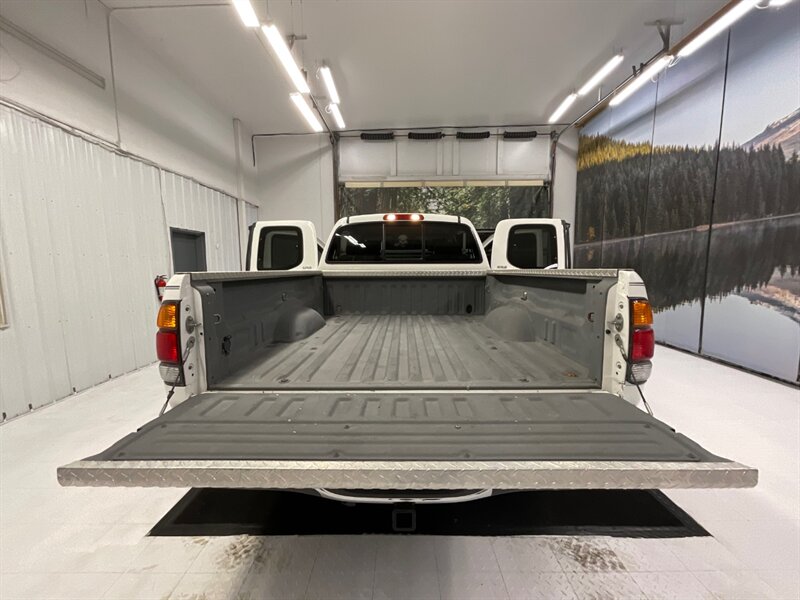 2000 Toyota Tundra SR5 TRD OFF ROAD 4X4 / 4.7L V8 / LIFTED/ 113K MILE  / BRAND NEW 35 " A/T TIRES / LOCAL TRUCK / RUST FREE - Photo 21 - Gladstone, OR 97027