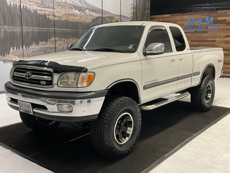 2000 Toyota Tundra SR5 TRD OFF ROAD 4X4 / 4.7L V8 / LIFTED/ 113K MILE  / BRAND NEW 35 " A/T TIRES / LOCAL TRUCK / RUST FREE - Photo 1 - Gladstone, OR 97027