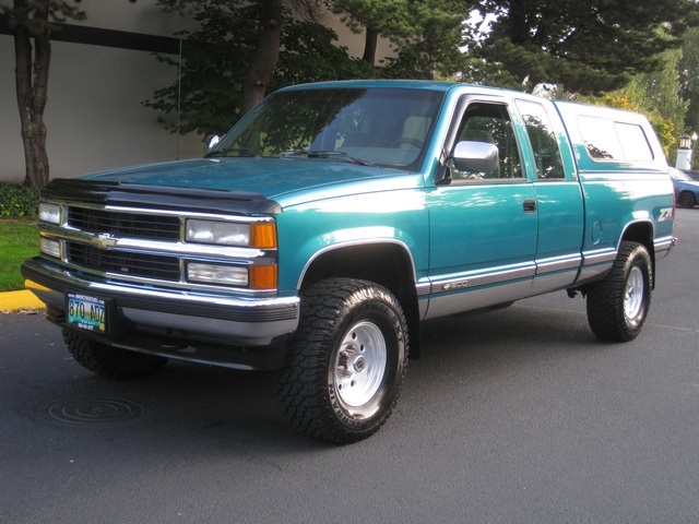 1994 Chevrolet K1500 Silverado   - Photo 1 - Portland, OR 97217