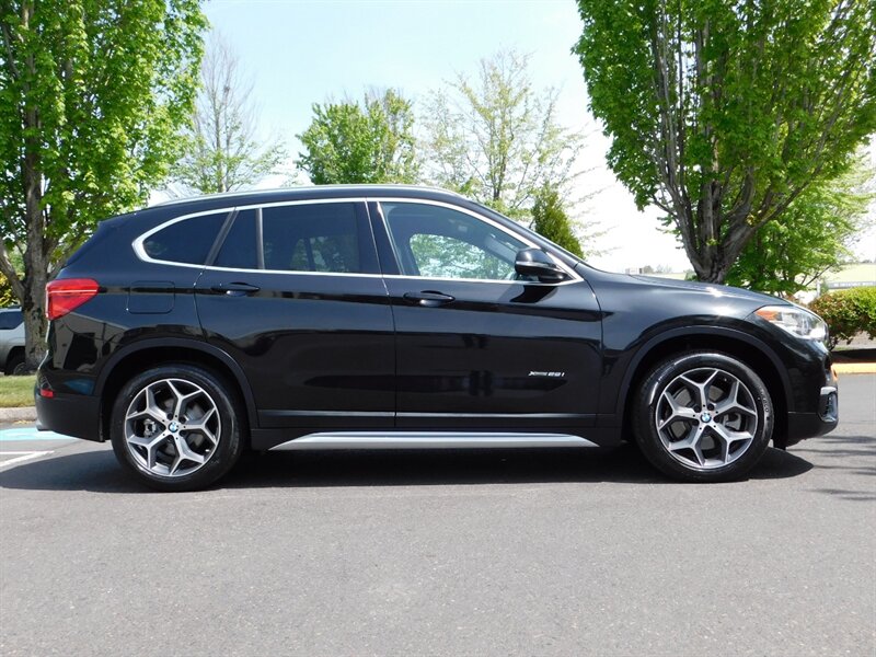 2016 BMW X1 xDrive28i / AWD / Panoramic Sunroof / 33,000 MILES   - Photo 4 - Portland, OR 97217