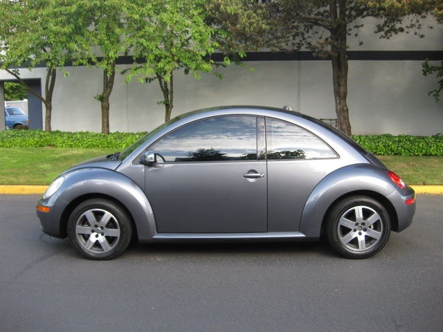 2006 Volkswagen Beetle TDI/ Turbo Diesel/ Auto / Low Miles   - Photo 2 - Portland, OR 97217