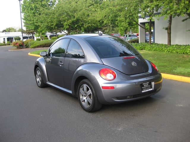 2006 Volkswagen Beetle TDI/ Turbo Diesel/ Auto / Low Miles   - Photo 3 - Portland, OR 97217