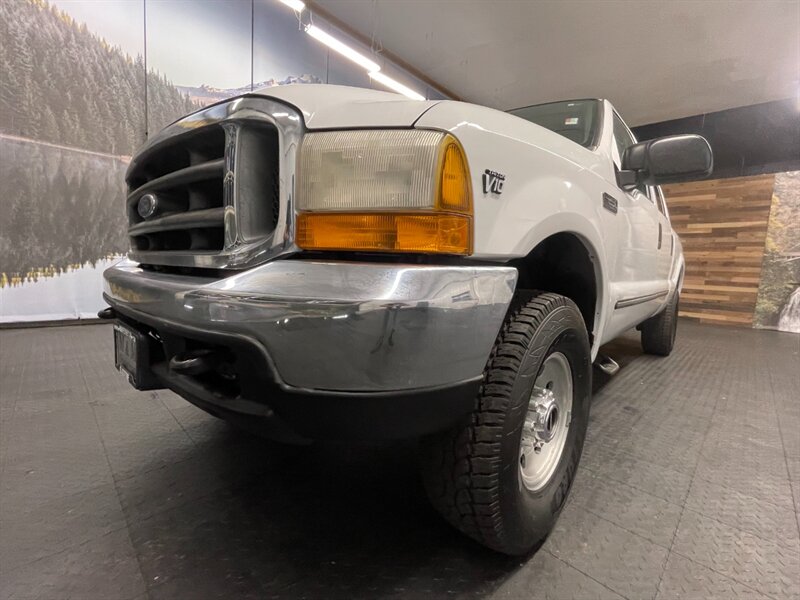 1999 Ford F-250 Super Duty XLT 4X4 / 6.8L V10 TRITON  SHORT BED / BRAND NEW TIRES / WARRANTY INCLUDED - Photo 8 - Gladstone, OR 97027