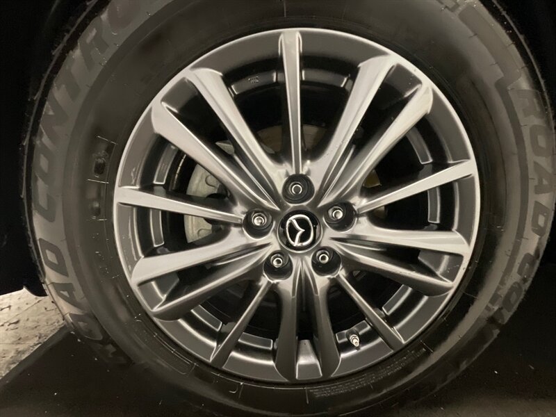 2019 Mazda CX-5 Touring Sport Utility AWD / Technology Pkg / Sunro  / Heated Seats / Backup Camera - Photo 35 - Gladstone, OR 97027