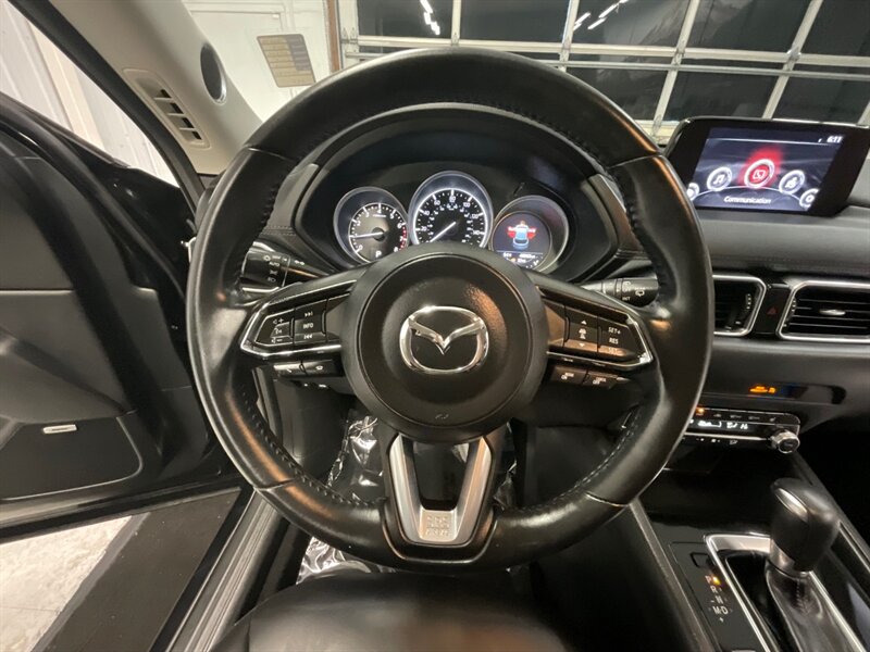 2019 Mazda CX-5 Touring Sport Utility AWD / Technology Pkg / Sunro  / Heated Seats / Backup Camera - Photo 45 - Gladstone, OR 97027