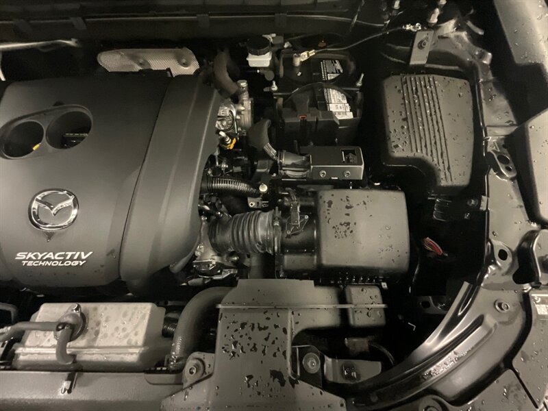 2019 Mazda CX-5 Touring Sport Utility AWD / Technology Pkg / Sunro  / Heated Seats / Backup Camera - Photo 31 - Gladstone, OR 97027