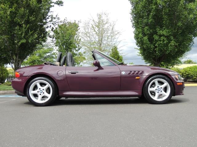 1998 BMW Z3 2.8 / Convertible / 5-SPEED / NEW TOP / Excel Cond   - Photo 4 - Portland, OR 97217