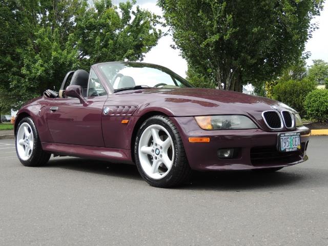 1998 BMW Z3 2.8 / Convertible / 5-SPEED / NEW TOP / Excel Cond   - Photo 2 - Portland, OR 97217