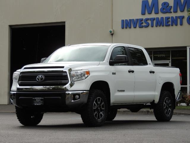 2014 Toyota Tundra SR5 / CrewMax / 4X4 / 5.7L / LEATHER / 1-Owner   - Photo 1 - Portland, OR 97217