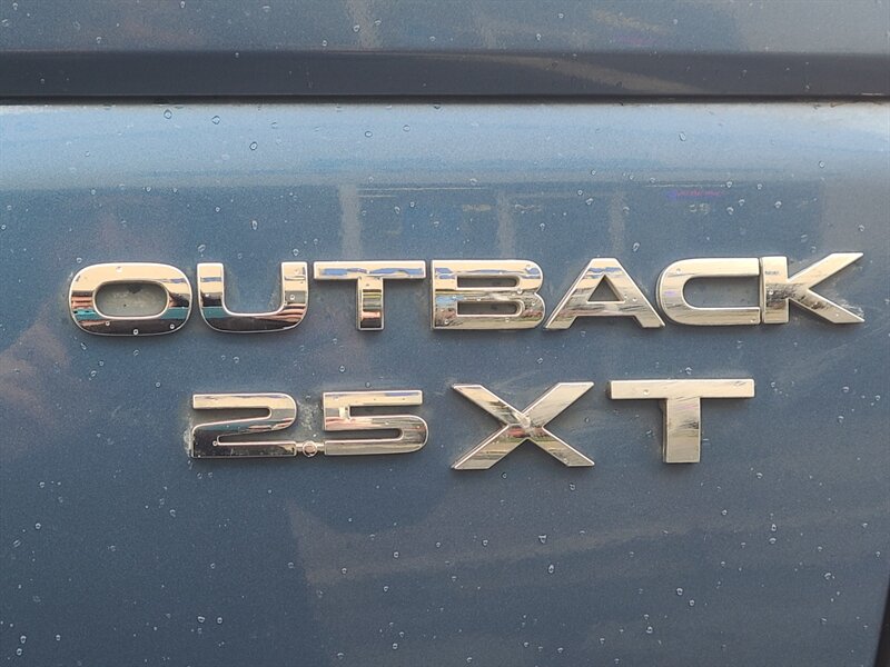 2007 Subaru Outback 2.5 XT Limited photo