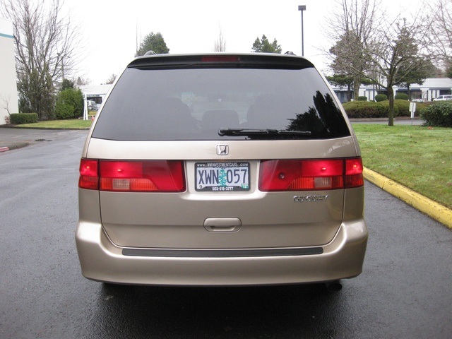 2001 Honda Odyssey EX/Leather/Power sliding doors/1-Owner   - Photo 4 - Portland, OR 97217