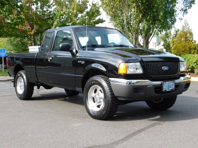 2003 Ford Ranger XLT Value 2dr SuperCab / 4X4 / 4.0L V6 / LOW MILES   - Photo 2 - Portland, OR 97217