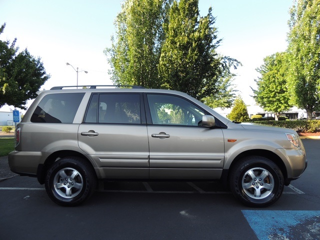 2006 Honda Pilot EX / 4X4 / 3RD SEAT / 1-OWNER / Excel Cond   - Photo 4 - Portland, OR 97217