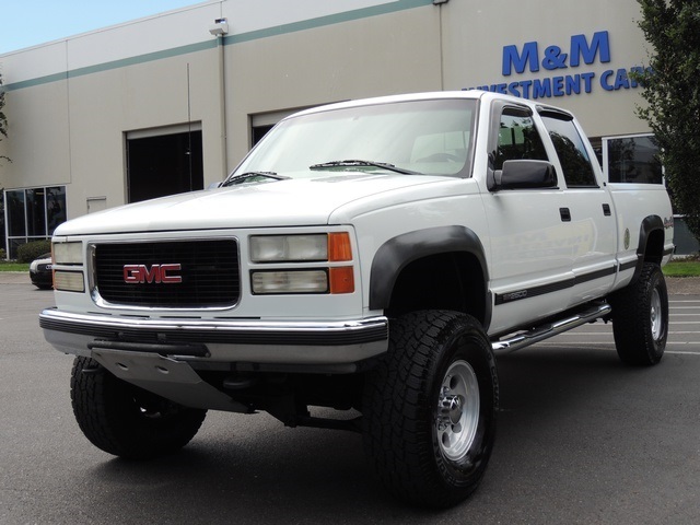 1999 GMC Sierra 2500 Crew Cab 7.4 Liter 4WD Lifted Leather   - Photo 1 - Portland, OR 97217