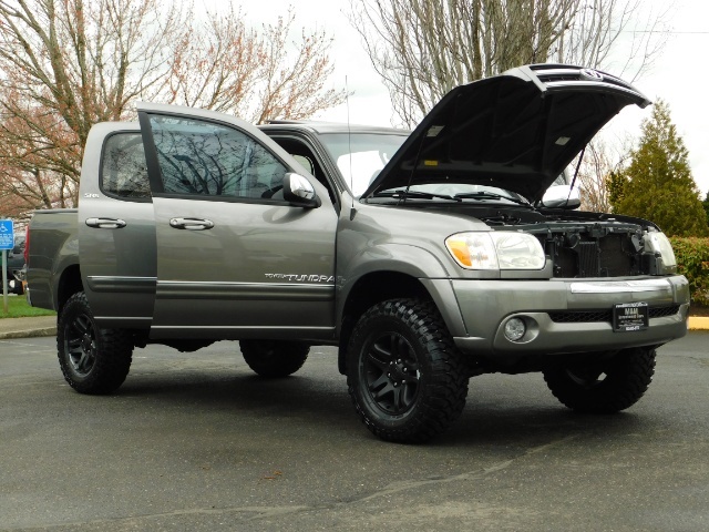 2005 Toyota Tundra SR5 4dr Double Cab / 4X4 / LIFTED / LOW MILES   - Photo 30 - Portland, OR 97217