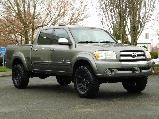 2005 Toyota Tundra SR5 4dr Double Cab / 4X4 / LIFTED / LOW MILES   - Photo 2 - Portland, OR 97217