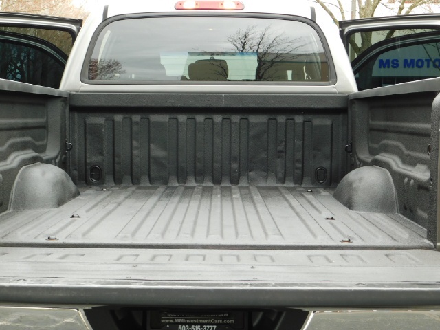 2005 Toyota Tundra SR5 4dr Double Cab / 4X4 / LIFTED / LOW MILES   - Photo 24 - Portland, OR 97217