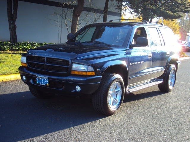 2000 Dodge Durango R/T/ 4WD/3rd Seat/ Leather   - Photo 1 - Portland, OR 97217