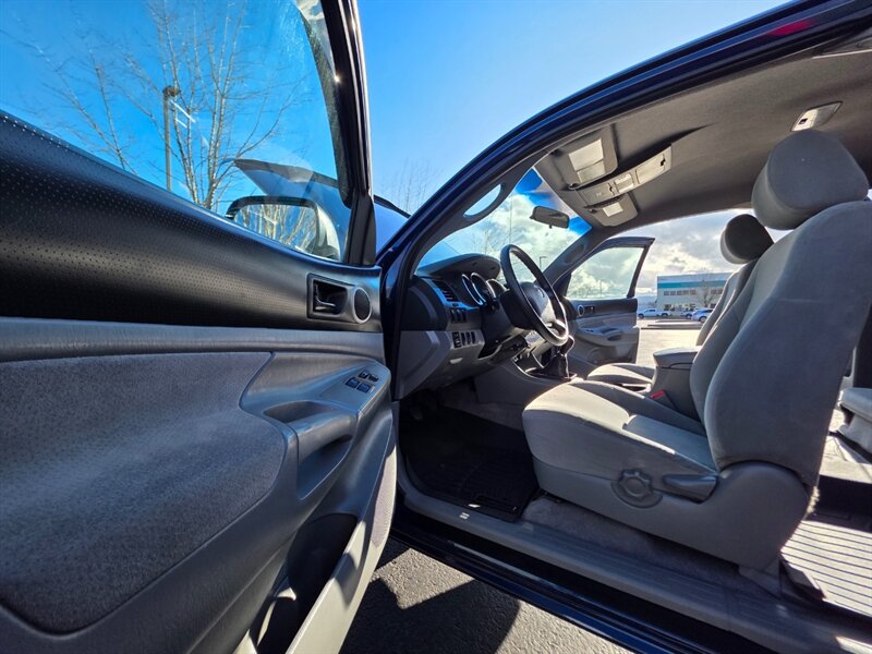 2007 Toyota Tacoma ACCESS CAB 4X4 / 5-SPEED MANUAL / 4-CYL / 4-CYL / 2.7 Liter / LONG BED / BRAND NEW TIRES / BRAND NEW LIFT - Photo 32 - Portland, OR 97217