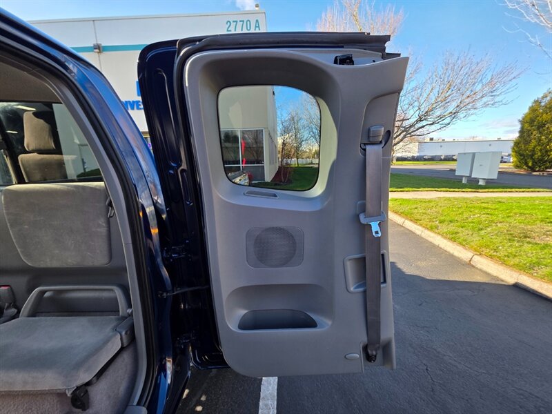 2007 Toyota Tacoma ACCESS CAB 4X4 / 5-SPEED MANUAL / 4-CYL / 4-CYL / 2.7 Liter / LONG BED / BRAND NEW TIRES / BRAND NEW LIFT - Photo 42 - Portland, OR 97217