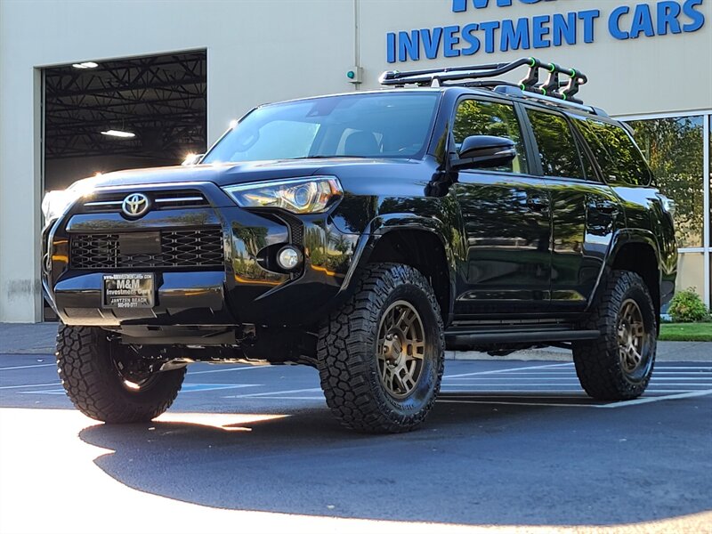 2020 Toyota 4Runner SR5 Premium 4X4 / LEATHER / 3RD SEAT / LIFTED  / NEW TRD WHEELS / NEW TIRES / SUN ROOF / FACTORY WARRANTY - Photo 68 - Portland, OR 97217