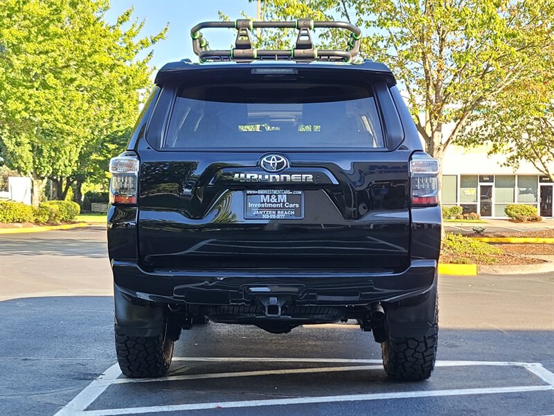 2020 Toyota 4Runner SR5 Premium 4X4 / LEATHER / 3RD SEAT / LIFTED  / NEW TRD WHEELS / NEW TIRES / SUN ROOF / FACTORY WARRANTY - Photo 5 - Portland, OR 97217