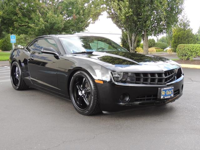 2013 Chevrolet Camaro LS / 6Cyl / 6-SPEED / ONLY 3000 MILES   - Photo 2 - Portland, OR 97217
