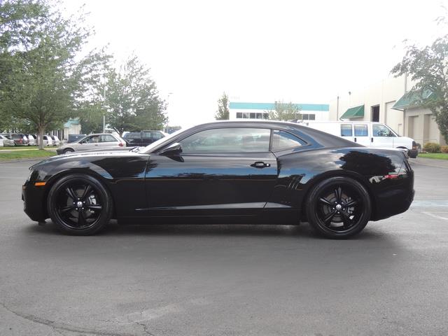 2013 Chevrolet Camaro LS / 6Cyl / 6-SPEED / ONLY 3000 MILES   - Photo 3 - Portland, OR 97217