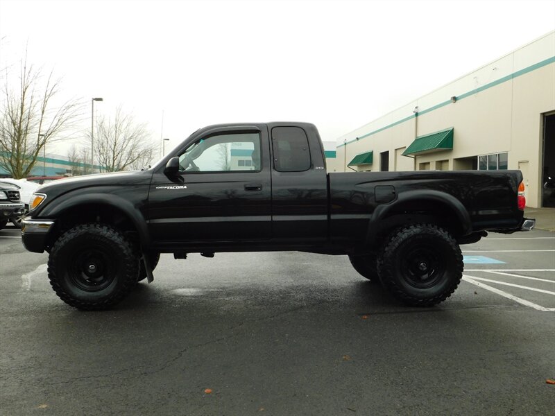 2002 Toyota Tacoma 2dr Xtracab 4X4 / 5-SPEED / LIFTED LIFTED   - Photo 3 - Portland, OR 97217