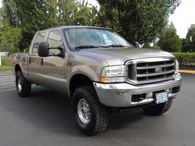 2004 Ford F-250 Super Duty Lariat / 4X4 / DIESEL /Leather / LIFTED   - Photo 2 - Portland, OR 97217
