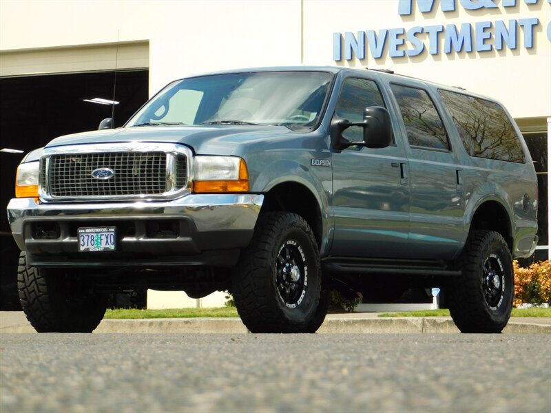 2001 Ford Excursion XLT 4X4 7.3L DIESEL / LIFTED LIFTED / 139,000 MILE   - Photo 1 - Portland, OR 97217