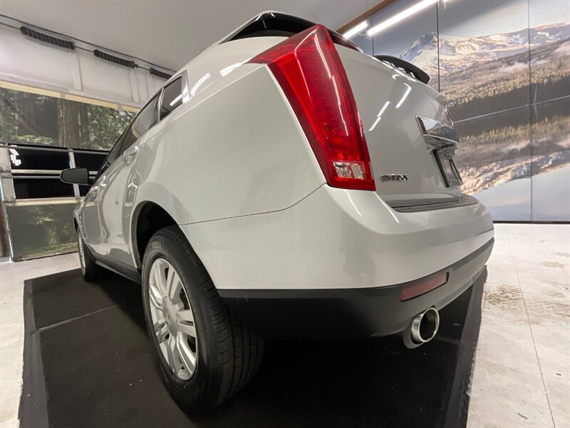 2015 Cadillac SRX Sport Utility / 3.6L V6 / Leather / NEW TIRES  / LOCAL OREGON SUV / Excel Cond / 88,000 MILES - Photo 10 - Gladstone, OR 97027