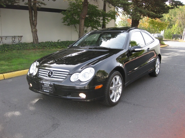 2003 Mercedes-Benz C320/ Sport Coupe/ Leather/Auto/Panoramic Sunroof   - Photo 1 - Portland, OR 97217