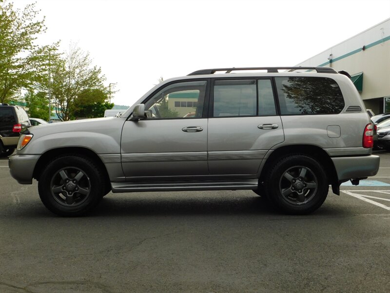 2003 Toyota Land Cruiser 4.7L 4X4 Center Diff / 2-Owner / Rare Find 117Kmil   - Photo 4 - Portland, OR 97217