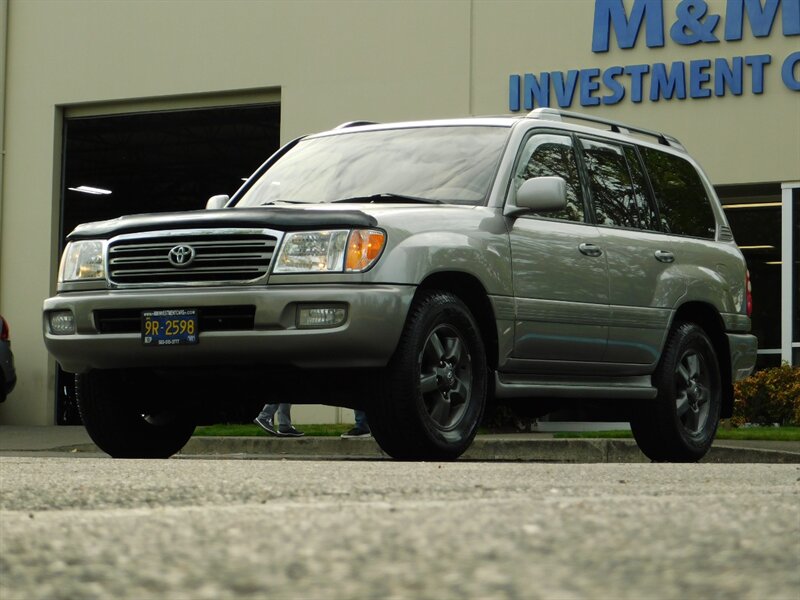 2003 Toyota Land Cruiser 4.7L 4X4 Center Diff / 2-Owner / Rare Find 117Kmil   - Photo 1 - Portland, OR 97217