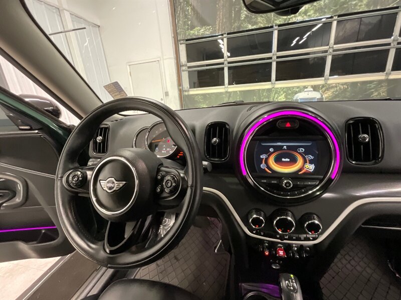 2017 MINI Countryman Cooper S ALL4  AWD / 4Cyl TURBO / 40,000 MILES  / Panoramic Sunroof / Leather & Heated Seats / PREMIUM PKG / BRAND NEW TIRES - Photo 16 - Gladstone, OR 97027