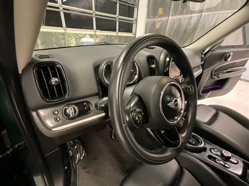 2017 MINI Countryman Cooper S ALL4  AWD / 4Cyl TURBO / 40,000 MILES  / Panoramic Sunroof / Leather & Heated Seats / PREMIUM PKG / BRAND NEW TIRES - Photo 15 - Gladstone, OR 97027