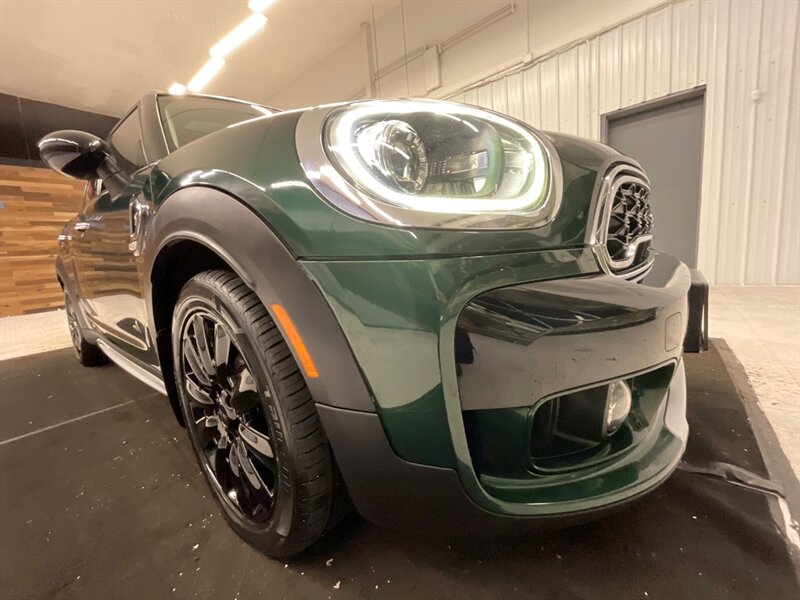 2017 MINI Countryman Cooper S ALL4  AWD / 4Cyl TURBO / 40,000 MILES  / Panoramic Sunroof / Leather & Heated Seats / PREMIUM PKG / BRAND NEW TIRES - Photo 29 - Gladstone, OR 97027
