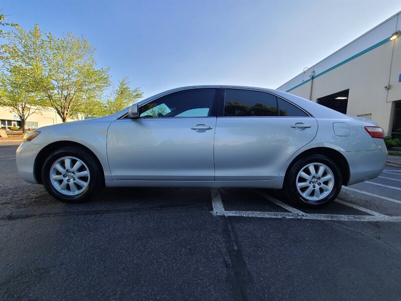 2009 Toyota Camry LE Sedan 4-door / 4-cyl / Auto / Fresh Local Trade  / 109K MILES ONLY!!! - Photo 3 - Portland, OR 97217