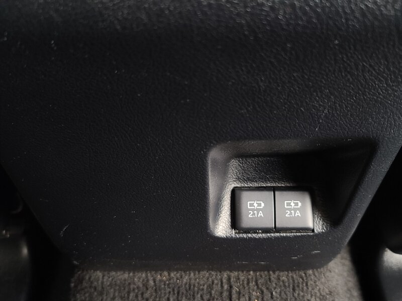 2020 Toyota 4Runner SR5 Premium / NEW TRD WHEELS / NEW TIRES / SUN ROOF / FACTORY WARRANTY - Photo 44 - Portland, OR 97217