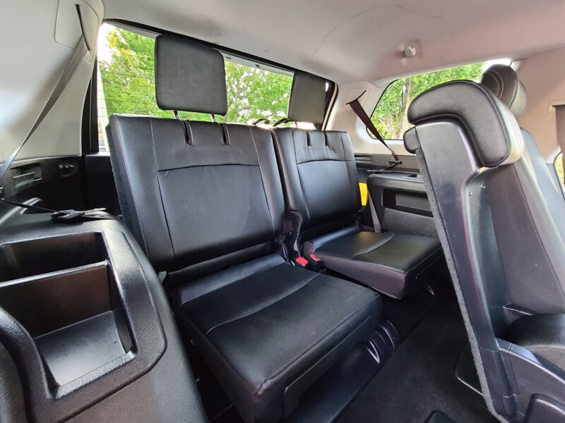 2020 Toyota 4Runner SR5 Premium / NEW TRD WHEELS / NEW TIRES / SUN ROOF / FACTORY WARRANTY - Photo 34 - Portland, OR 97217