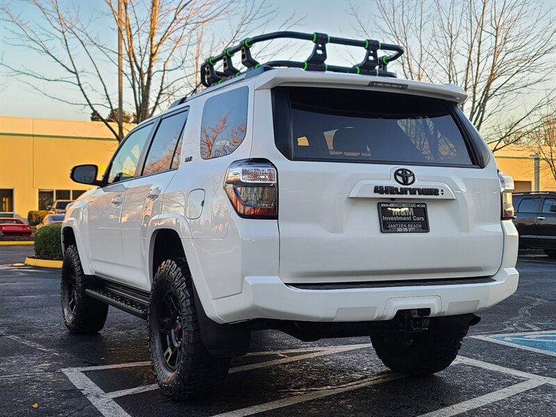 2020 Toyota 4Runner SR5 Premium / NEW TRD WHEELS / NEW TIRES / SUN ROOF / FACTORY WARRANTY - Photo 7 - Portland, OR 97217