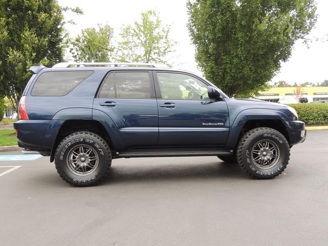 2005 Toyota 4Runner Sport Edition / 4WD / 8Cyl / LIFTED LIFTED   - Photo 4 - Portland, OR 97217