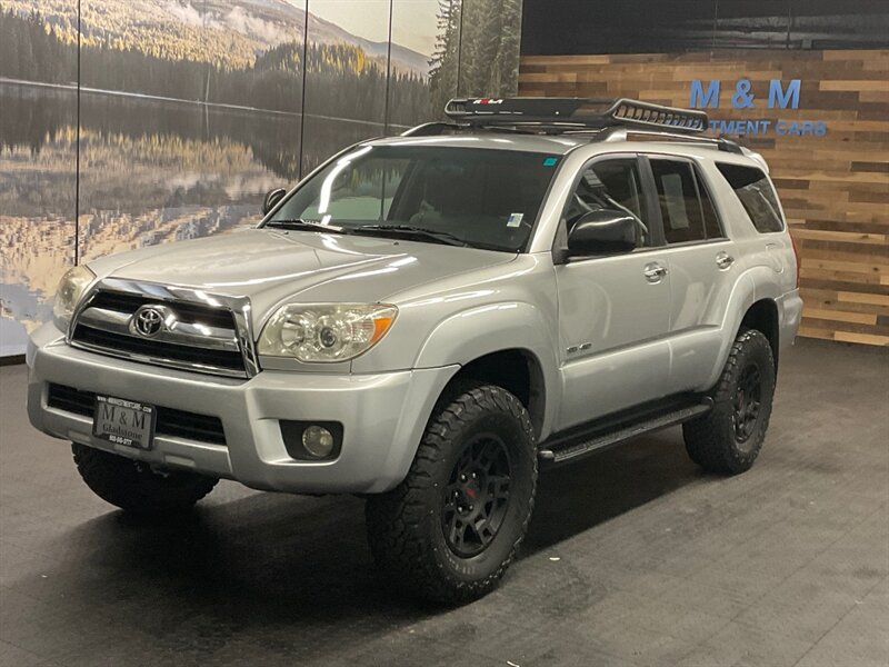 2006 Toyota 4Runner SR5 4WD / 4.0L V6 / NEW LIFTED w/ WHEELS TIRES  LIFTED w/ NEW WHEELS & TIRES - Photo 25 - Gladstone, OR 97027