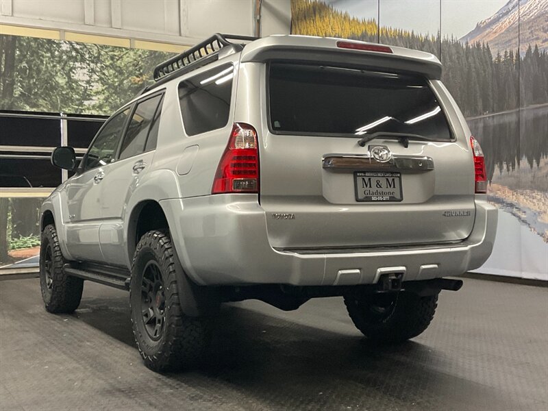 2006 Toyota 4Runner SR5 4WD / 4.0L V6 / NEW LIFTED w/ WHEELS TIRES  LIFTED w/ NEW WHEELS & TIRES - Photo 8 - Gladstone, OR 97027