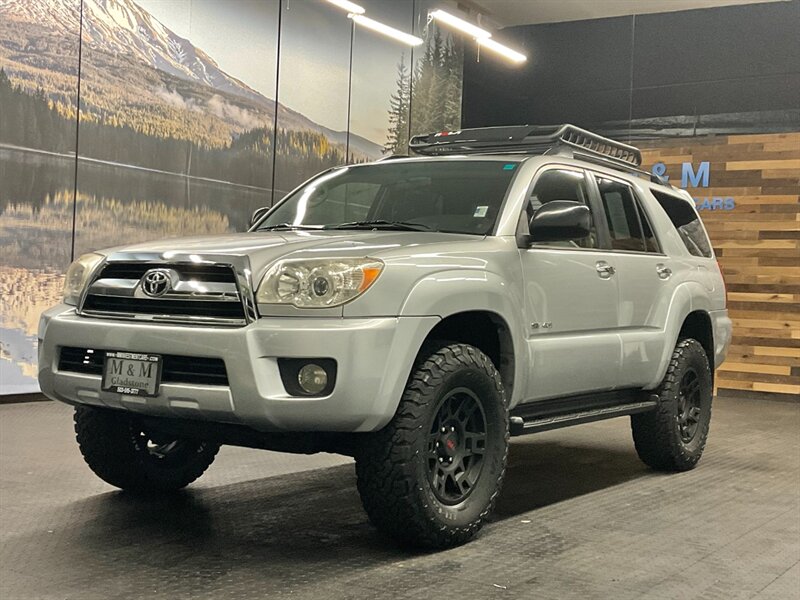 2006 Toyota 4Runner SR5 4WD / 4.0L V6 / NEW LIFTED w/ WHEELS TIRES  LIFTED w/ NEW WHEELS & TIRES - Photo 1 - Gladstone, OR 97027