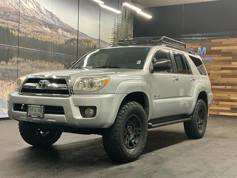 2006 Toyota 4Runner SR5 4WD / 4.0L V6 / NEW LIFTED w/ WHEELS TIRES  LIFTED w/ NEW WHEELS & TIRES - Photo 24 - Gladstone, OR 97027