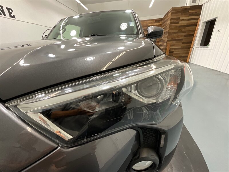 2018 Toyota 4Runner SR5 4X4 / V6 / THIRD ROW SEAT / 39K MILES / 1-OWNER LOCAL - Photo 27 - Gladstone, OR 97027